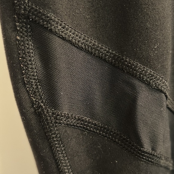 Old Navy Black Leggings - Picture 3 of 5